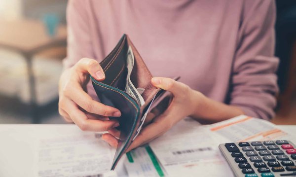 L'argent de poche pour les adolescents : un guide complet pour les parents