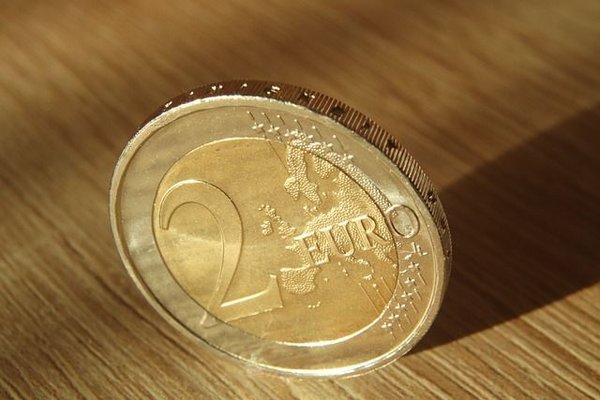 Évaluer la valeur d'une pièce de 2 euros