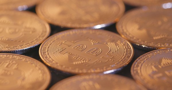 Pepe crypto monnaie : Évolution et tendances du cours actuel